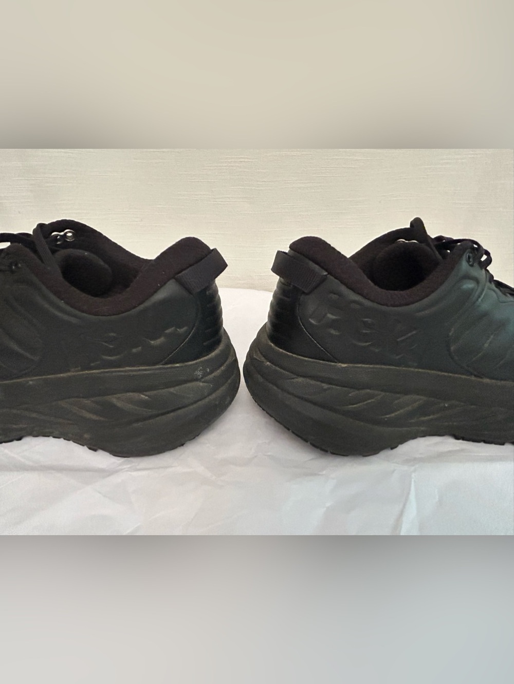 HOKA Bondi Sr. Women's Black Athletic Walking Shoes - Picture 7 of 10